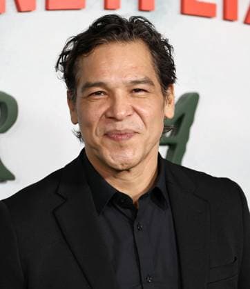 Premiere Of Netflix s Train Dreams Canadian actor Nathaniel Arcand arrives at the Premiere Of Netflix s Train Dreams held at The Egyptian Theatre Hollywood in Hollywood, Los Angeles, California, United States. The Egyptian Theatre Hollywood, Hollywood, Los Angeles, California, USA California United States  Copyright: xImagexPressxAgencyx originalFilename: collin-premiere251104_npjpL.jpg