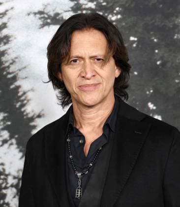 Premiere Of Netflix s Train Dreams American film and television actor Clifton Collins Jr. arrives at the Premiere Of Netflix s Train Dreams held at The Egyptian Theatre Hollywood in Hollywood, Los Angeles, California, United States. The Egyptian Theatre Hollywood, Hollywood, Los Angeles, California, USA California United States  Copyright: xImagexPressxAgencyx originalFilename: collin-premiere251104_npeBv.jpg
