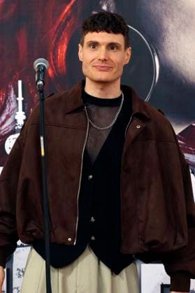 Jörn-Felix Alt bei der Pressekonferenz zum Musical Wir sind am Leben im Stage Theater des Westens. Berlin, 03.11.2025