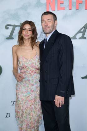 Train Dreams Premiere - Los Angeles, USA LOS ANGELES, USA. November 03, 2025: Joel Edgerton & Christine Centenera at the premiere for Train Dreams at Egyptian Theatre Los Angeles CA USA  Copyright: xPaulxSmith Featureflashx