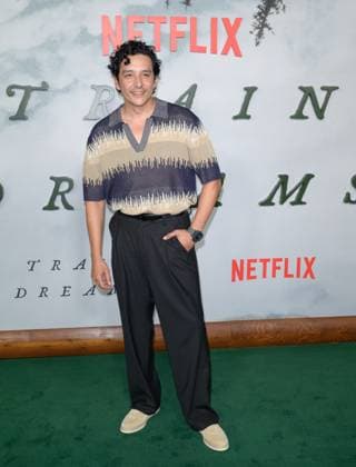 Train Dreams Premiere - Los Angeles, USA LOS ANGELES, USA. November 03, 2025: Gabriel Luna at the premiere for Train Dreams at Egyptian Theatre Los Angeles CA USA  Copyright: xPaulxSmith Featureflashx