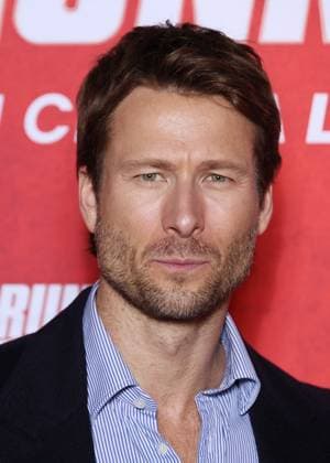 Glen Powell at the premiere of Running Man at the UGC Ciné Cité Bercy cinema in Paris on 3 November 2025 Denis Guignebourg Bestimage Premiere of Running Man at the UGC Ciné Cité Bercy cinema in Paris on 3 November 2025 Paris France  Copyright: xDenisxGuignebourgx xBestimagexDenisxGuignebourgx xBestimagex