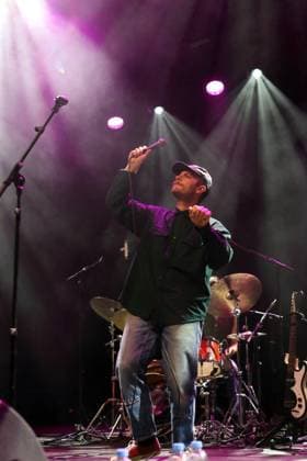 Mac DeMarco bei einem Konzert in der Columbiahalle in Berlin, 3. November 2025. Mac DeMarco Konzert Berlin