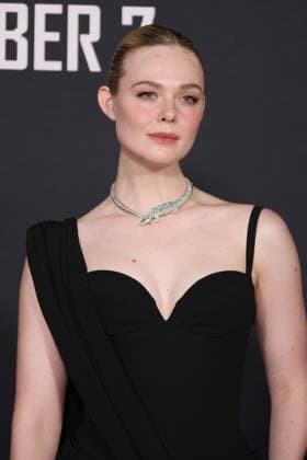November 3, 2025, Los Angeles, California, USA: Elle Fanning at the World Premiere of 20th Century Studios Predator: Badlands at the TCL Chinese Theatre IMAX Los Angeles USA - ZUMAg107 20251103_zep_g107_025 Copyright: xNinaxPrommerx