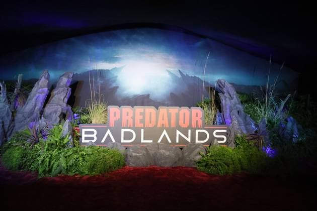 November 3, 2025, Los Angeles, California, USA: General Atmosphere at the World Premiere of 20th Century Studios Predator: Badlands at the TCL Chinese Theatre IMAX Los Angeles USA - ZUMAg107 20251103_zep_g107_072 Copyright: xNinaxPrommerx