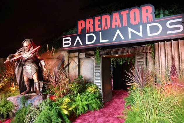 November 3, 2025, Los Angeles, California, USA: General Atmosphere at the World Premiere of 20th Century Studios Predator: Badlands at the TCL Chinese Theatre IMAX Los Angeles USA - ZUMAg107 20251103_zep_g107_081 Copyright: xNinaxPrommerx