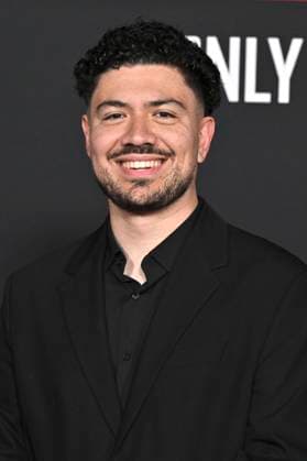 Matthew Arroyave bei der Premiere des Kinofilms Predator: Badlands im TCL Chinese Theater. Los Angeles, 03.11.2025