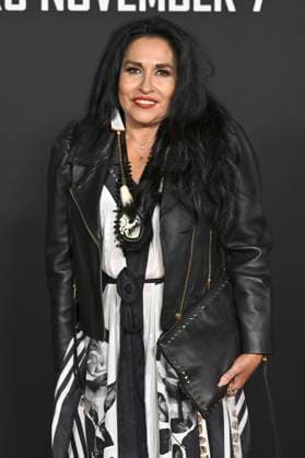 Jhane Myers bei der Premiere des Kinofilms Predator: Badlands im TCL Chinese Theater. Los Angeles, 03.11.2025
