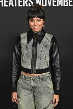 Xochitl Gomez bei der Premiere des Kinofilms Predator: Badlands im TCL Chinese Theater. Los Angeles, 03.11.2025
