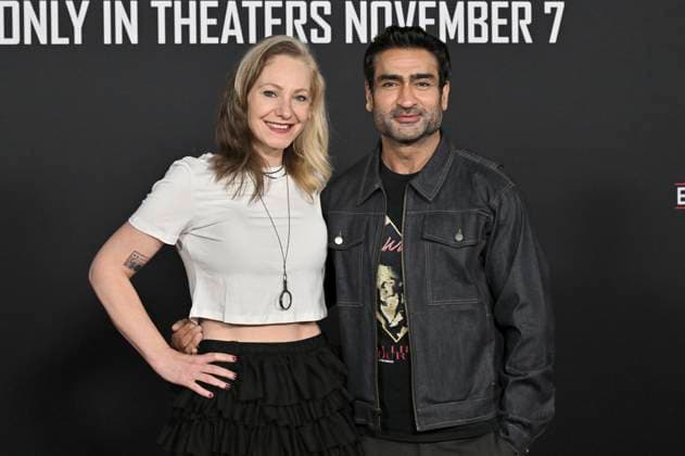 Emily V. Gordon mit Ehemann Kumail Nanjiani bei der Premiere des Kinofilms Predator: Badlands im TCL Chinese Theater. Los Angeles, 03.11.2025
