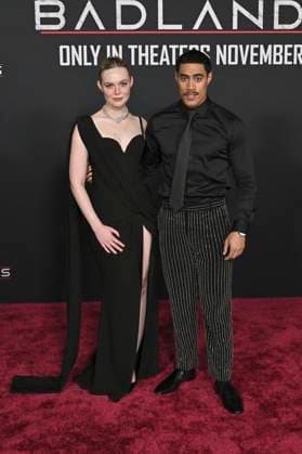 Elle Fanning und Dimitrius Schuster-Koloamatangi bei der Premiere des Kinofilms Predator: Badlands im TCL Chinese Theater. Los Angeles, 03.11.2025