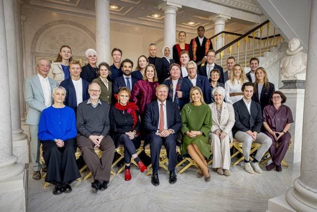 THE HAGUE - King Willem-Alexander and Queen Maxima during the lunch for distinguished guests at Noordeinde Palace. Dutch individuals who have achieved exceptional achievements are offered a lunch by the royal couple. Guests included Femke Bol, Nicolaas Veul, Jolanda Reedijk-den Heijer, Hamed Sadeghian, Martijn and Jeroen Krabbe, and Nikola Meeuwsen. ANP POOL PATRICK VAN KATWIJK netherlands out - belgium out  Copyright: xx x541200332x originalFilename: 541200332.jpg