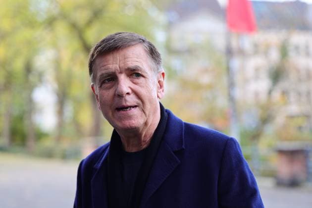 Verleihung des Staatspreises des Landes Nordrhein-Westfalen an Andreas Gursky - Staatpreis Träger Fotograf Andreas Gursky bei der Ankunft Düsseldorf K21 Ständehaus NRW Deutschland