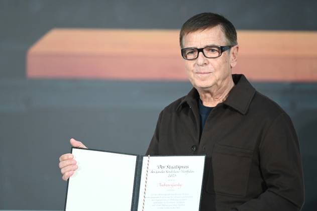 Andreas GURSKY, Fotograf, erhaelt den Staatspreis NRW, Verleihung des Staatspreises des Landes Nordrhein-Westfalen in Duesseldorf am 04.11.2025