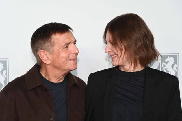 v.l. Andreas GURSKY, Fotograf, und seine Frau Annika GURSKY Franz, Verleihung des Staatspreises des Landes Nordrhein-Westfalen in Duesseldorf am 04.11.2025