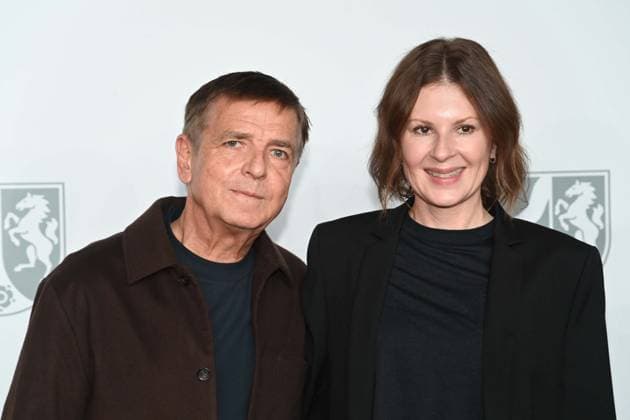 v.l. Andreas GURSKY, Fotograf, und seine Frau Annika GURSKY Franz, Verleihung des Staatspreises des Landes Nordrhein-Westfalen in Duesseldorf am 04.11.2025