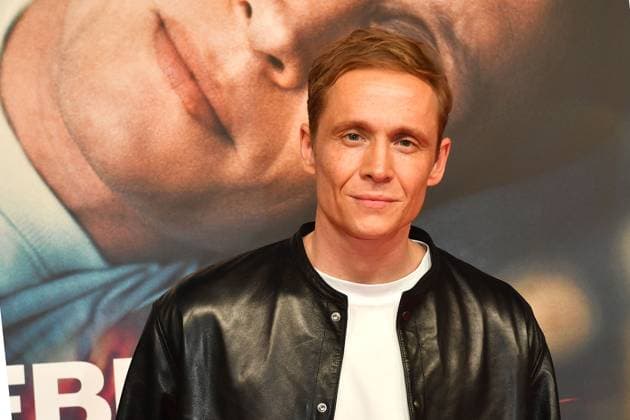 Matthias Schweighoefer bei der Das Leben der Wuensche Film Premiere am 4.11.2025 im Mathaeser Filmpalast in Muenchen Matthias Schweighoefers -Das Leben der Wuensche- Filmpremiere in Muenchen