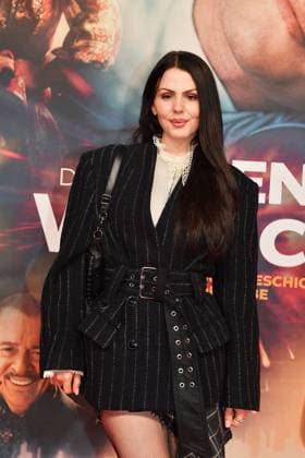 Ruby O. Fee bei der Das Leben der Wuensche Film Premiere am 4.11.2025 im Mathaeser Filmpalast in Muenchen Matthias Schweighoefers -Das Leben der Wuensche- Filmpremiere in Muenchen