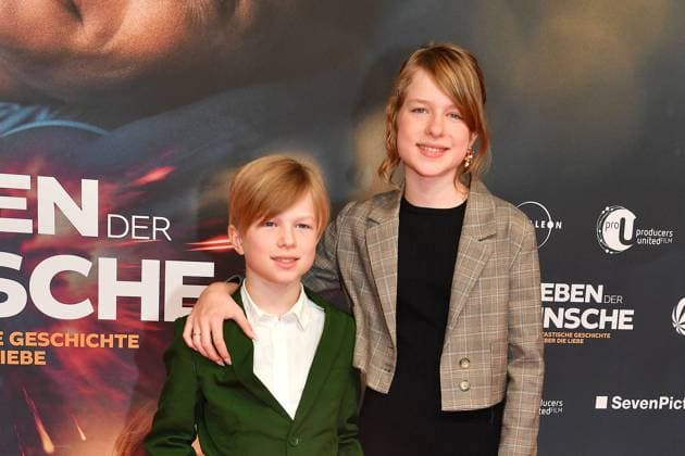 Anton Landau und Luise Landau bei der Das Leben der Wuensche Film Premiere am 4.11.2025 im Mathaeser Filmpalast in Muenchen Matthias Schweighoefers -Das Leben der Wuensche- Filmpremiere in Muenchen