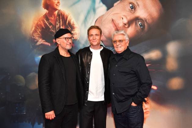 Benno Fuermann, Matthias Schweighoefer und Henry Huebchen bei der Das Leben der Wuensche Film Premiere am 4.11.2025 im Mathaeser Filmpalast in Muenchen Matthias Schweighoefers -Das Leben der Wuensche- Filmpremiere in Muenchen