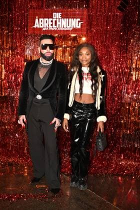 Harald Gloeoeckler und Samira Diasso beim Premieren Event zum Start vom Realityformat Die Abrechnung - Der Promi-Showdown (ab 6. November 2025 bei ProSieben und Joyn) im Festsaal Kreuzberg am 4.11.2025 in Berlin Die Abrechnung Premieren-Event zur neuen Pro7 Realityshow in Berlin