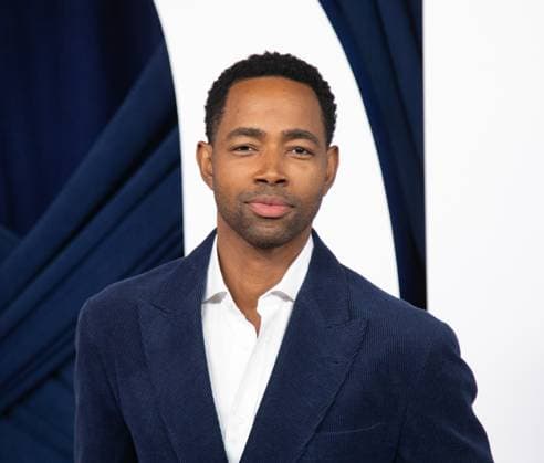 Jay Ellis arrives on the red carpet for the Glamour Women of the Year Awards on Tuesday, November 4, 2025 at The Plaza Hotel in New York City.  NYP20251104582 SERENAxXUxNING