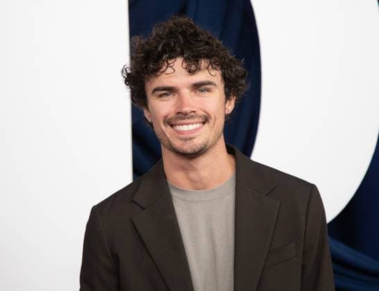 Nic Vansteenberghe arrives on the red carpet for the Glamour Women of the Year Awards on Tuesday, November 4, 2025 at The Plaza Hotel in New York City.  NYP20251104566 SERENAxXUxNING