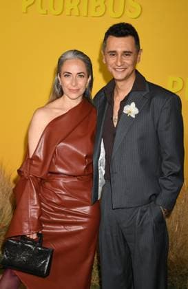 LOS ANGELES, CALIFORNIA - NOVEMBER 04: Jimena Duran and Carlos Manuel Vesga at the Apple TV world premiere of Pluribus at DGA Theater Complex on November 04, 2025 in Los Angeles, California Copyright: xJeffreyxMayerx xMediaPunchx