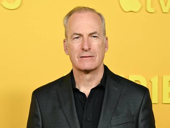 November 4, 2025, Hollywood, California, USA: BOB ODENKIRK attends the Red Carpet World Premiere Of Apple TV+ s Pluribus Hollywood USA - ZUMAb173 20251104_aap_b173_018 Copyright: xBillyxBennightx