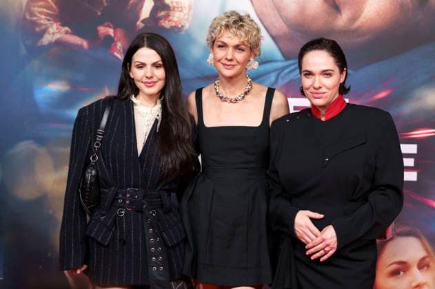 Ruby O. Fee, Luise Heyer und Verena Altenberger bei der Premiere des Kinofims Das Leben der Wünsche im Mathäser Filmpalast. München, 04.11.2025