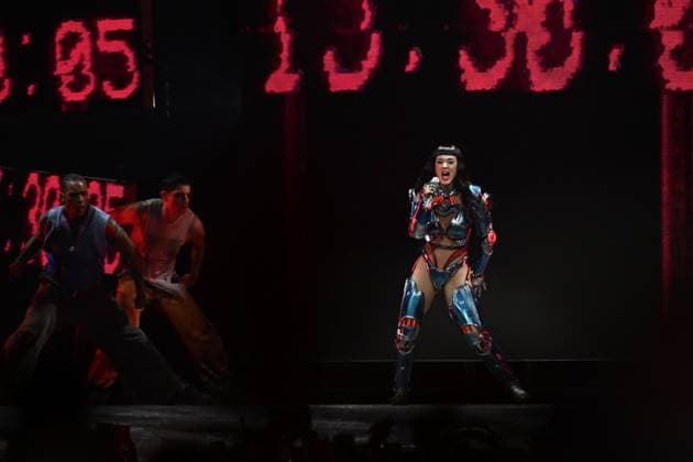 Entertainment Bilder des Tages Katy Perry Performs At The Accor Arena - Paris Katy Perry performs at the Accor Arena in Paris, France on November 4, 2025. Photo by Christophe Meng ABACAPRESS.COM Paris France  Copyright: xMengxChristophe ABACAx