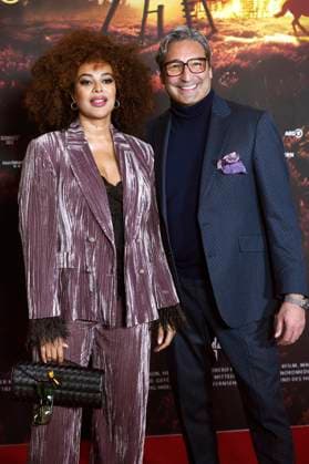 Khadra Sufi und Mousse T. bei der Premiere der ARD-Miniserie Schwarzes Gold im Kuppelsaal. Hannover, 04.11.2025