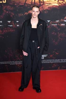 Daniil Kremkin bei der Premiere der ARD-Miniserie Schwarzes Gold im Kuppelsaal. Hannover, 04.11.2025