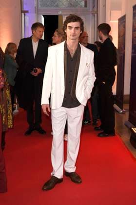 Aaron Hilmer bei der Premiere der ARD-Miniserie Schwarzes Gold im Kuppelsaal. Hannover, 04.11.2025