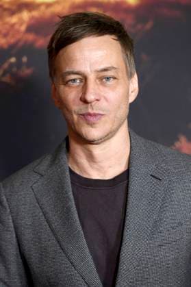 Tom Wlaschiha bei der Premiere der ARD-Miniserie Schwarzes Gold im Kuppelsaal. Hannover, 04.11.2025