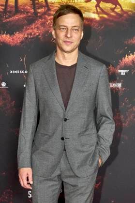 Tom Wlaschiha bei der Premiere der ARD-Miniserie Schwarzes Gold im Kuppelsaal. Hannover, 04.11.2025