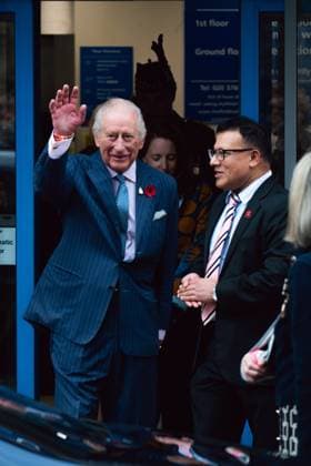 His Majesty The King Charles III visiting Chatfield Health Care to find out more about the services and bespoke support they provide to veterans. In London, UK, on 5th November 2025. His Majesty The King Charles III visiting Chatfield Health Care to find out more about the services and bespoke support they provide to veterans. In London, UK, on 5th November 2025., Credit:Oleksii Ovcharenko Avalon United Kingdom, London  Copyright: xOleksiixOvcharenkox xAvalonx 1050494279