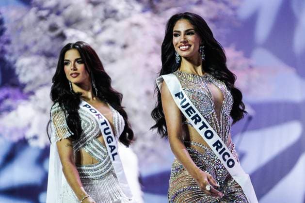 Miss Universe 2025 In Bangkok. Miss Portugal Camila Vitorino (L) and Miss Puerto Rico Zashely Alicea (R) present on stage during the official Miss Universe 2025 welcome event in Bangkok, Thailand, on November 5, 2025. Women representing 120 nations compete in the 74th edition of the Miss Universe pageant, which takes place in Thailand. Bangkok Thailand  Copyright: xAnusakxLaowilasx originalFilename: laowilas-notitle251105_np03i.jpg