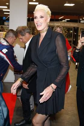 Marcel Remus präsentiert seine eigene Bettwäsche-Kollektion bei XXXLutz in Nürnberg Nürnberg, 0.11.2025 Brigitte Nielsen bei der Präsentation der Marcel Remus Bettwäsche-Kollektion bei XXXLutz in Nürnberg Bayern Copyright: xMatthiasxGränzdörferx