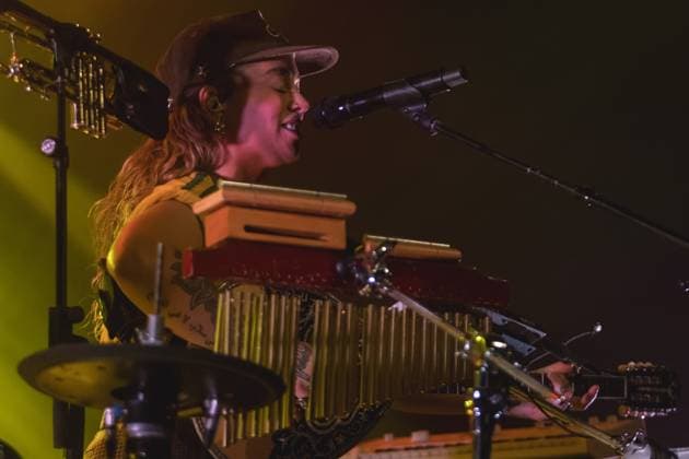 SaO PAULO, SP - 05.11.2025: SHOW TASH SULTANA EM SaO PAULO - Australian multi-instrumentalist Tash Sultana performs at Audio in Sao Paulo on Wednesday night (05) with the & 39;Return To The Roots& 39; tour. x2836637x  YurixMurakami