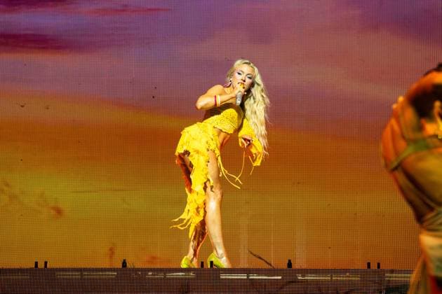 Zara Larsson Live in London Swedish singer Zara Larsson performs live on stage during a concert at the Wembley Arena, Credit:Lounis Tiar Avalon United Kingdom, London, Wembley  Copyright: xLounisxTiarx xAvalonx 1050600238