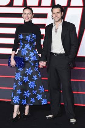 Hayley Atwell und Ned Wolfgang Kelly bei der Premiere des Kinofilms The Running Man im Odeon Luxe Leicester Square. London, 05.11.2025