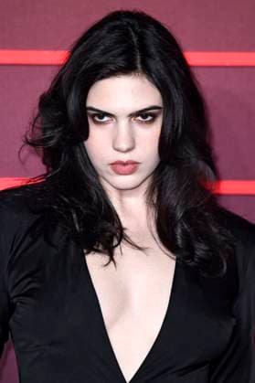 Julia Cumming bei der Premiere des Kinofilms The Running Man im Odeon Luxe Leicester Square. London, 05.11.2025