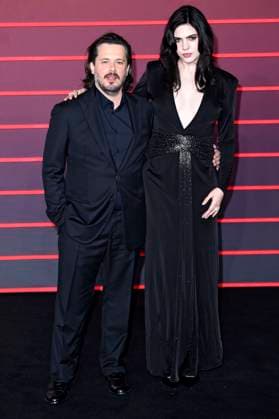 Edgar Wright und Julia Cumming bei der Premiere des Kinofilms The Running Man im Odeon Luxe Leicester Square. London, 05.11.2025
