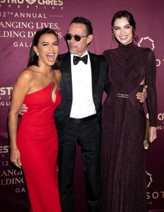 Red carpet for the 12th Annual Maestro Cares Foundation Gala Featuring: Eva Longoria, Marc Anthony, Nadia Ferreira Where: New York, New York, United States When: 05 Nov 2025 Credit: Janet Mayer INSTARimages.com EDITORIAL USE ONLY. NOT FOR USE BY NEWSPAPERS BASED IN THE UK. Copyright: xx instar55245185