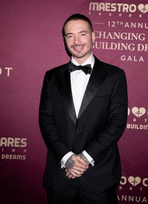 Red carpet for the 12th Annual Maestro Cares Foundation Gala Featuring: J. Balvin Where: New York, New York, United States When: 05 Nov 2025 Credit: Janet Mayer INSTARimages.com EDITORIAL USE ONLY. NOT FOR USE BY NEWSPAPERS BASED IN THE UK. Copyright: xx instar55245196