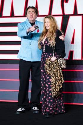 Jonathan Ross mit Ehefrau Jane Goldman bei der Premiere des Kinofilms The Running Man im Odeon Luxe Leicester Square. London, 05.11.2025