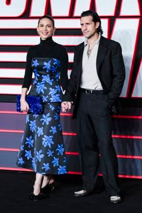 Hayley Atwell und Ned Wolfgang Kelly bei der Premiere des Kinofilms The Running Man im Odeon Luxe Leicester Square. London, 05.11.2025