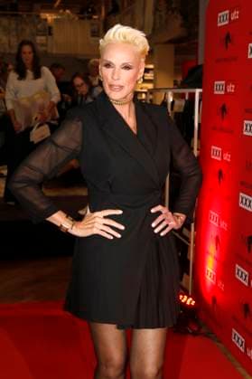 Brigitte Nielsen beim XXXLutz x Marcel Remus Collection Launch im Premium-Möbel- und Einrichtungshaus XXXLutz. Nürnberg, 05.11.2025