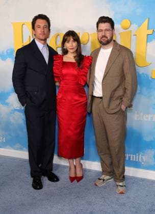 05 November 2025 - Los Angeles, California - Miles Teller, Elizabeth Olsen, David Freyne. Eternity Special Film Screening held at AMC Century City 15. Los Angeles USA - ZUMAa123 20251105_zaa_a123_124 Copyright: xADx